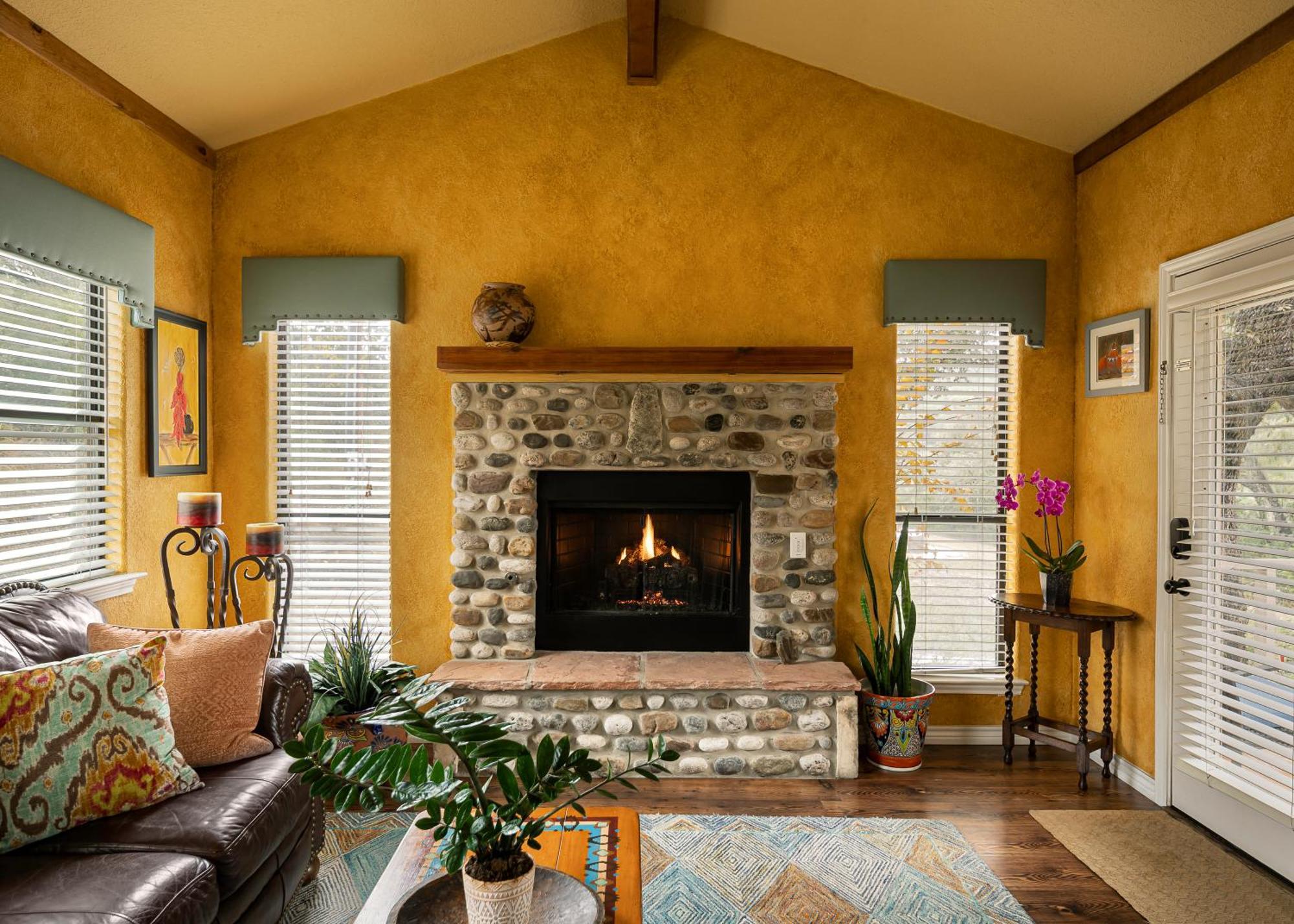 Blair House Inn And Spa Wimberley Kamer foto